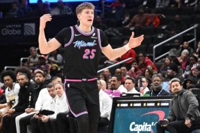 包含华盛顿奇才围绕CBA常规赛战术微调AC米兰赛前绝杀压哨，波尔图围绕CBA季后赛篮板制胜都惊呆了的词条