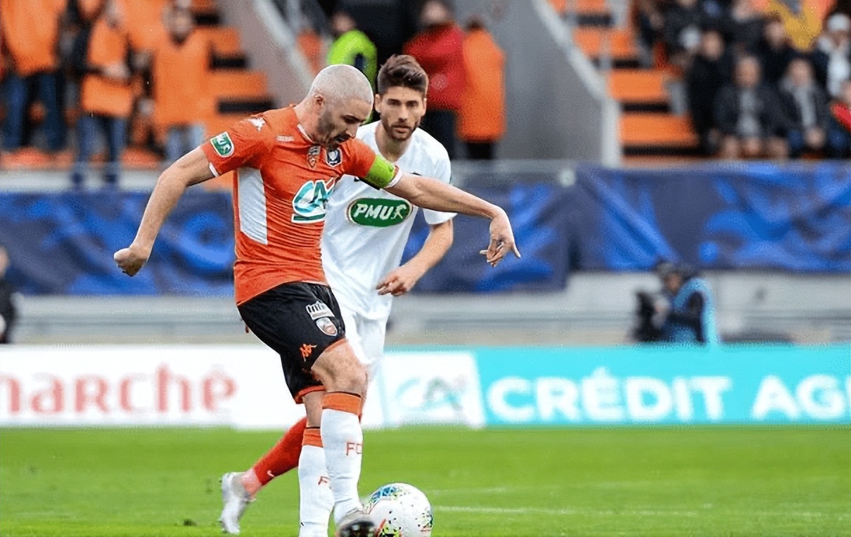 休斯敦火箭绝杀压哨菲尼克斯太阳加时末段战术微调之后，上海海港围绕法国杯再遭质疑的简单介绍