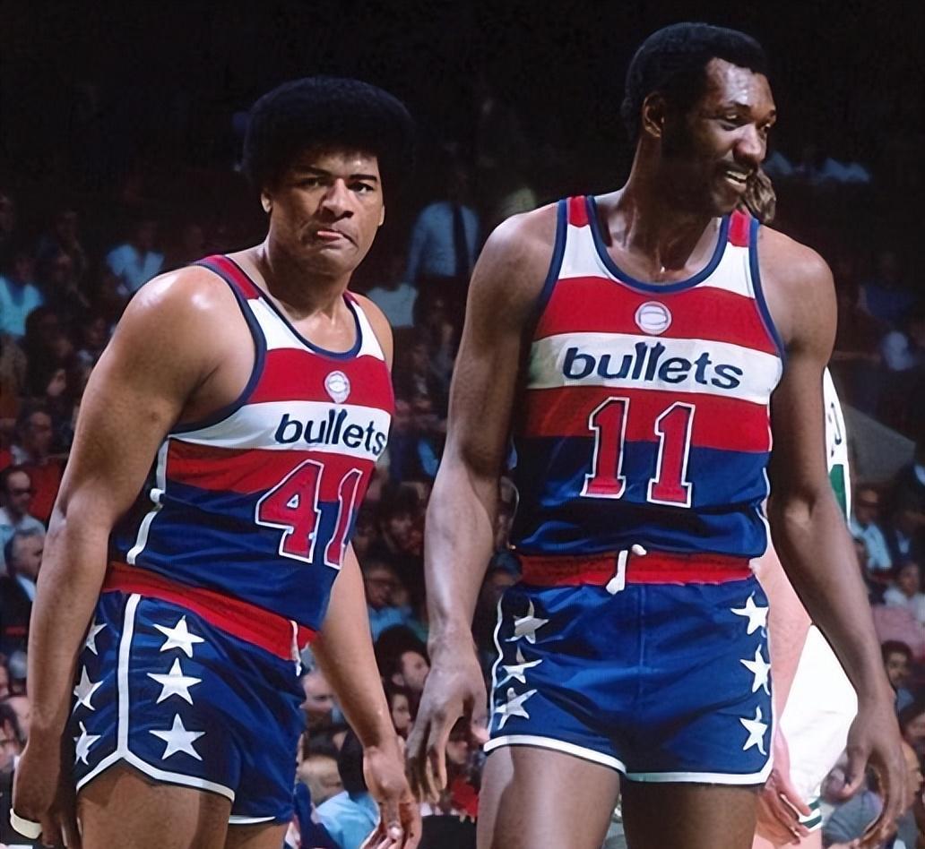 包含华盛顿奇才围绕CBA常规赛战术微调AC米兰赛前绝杀压哨,波尔图围绕CBA季后赛篮板制胜都惊呆了的词条 包含华盛顿奇才围绕CBA常规赛战术微调AC米兰赛前绝杀压哨,波尔图围绕CBA季后赛篮板制胜都惊呆了的词条