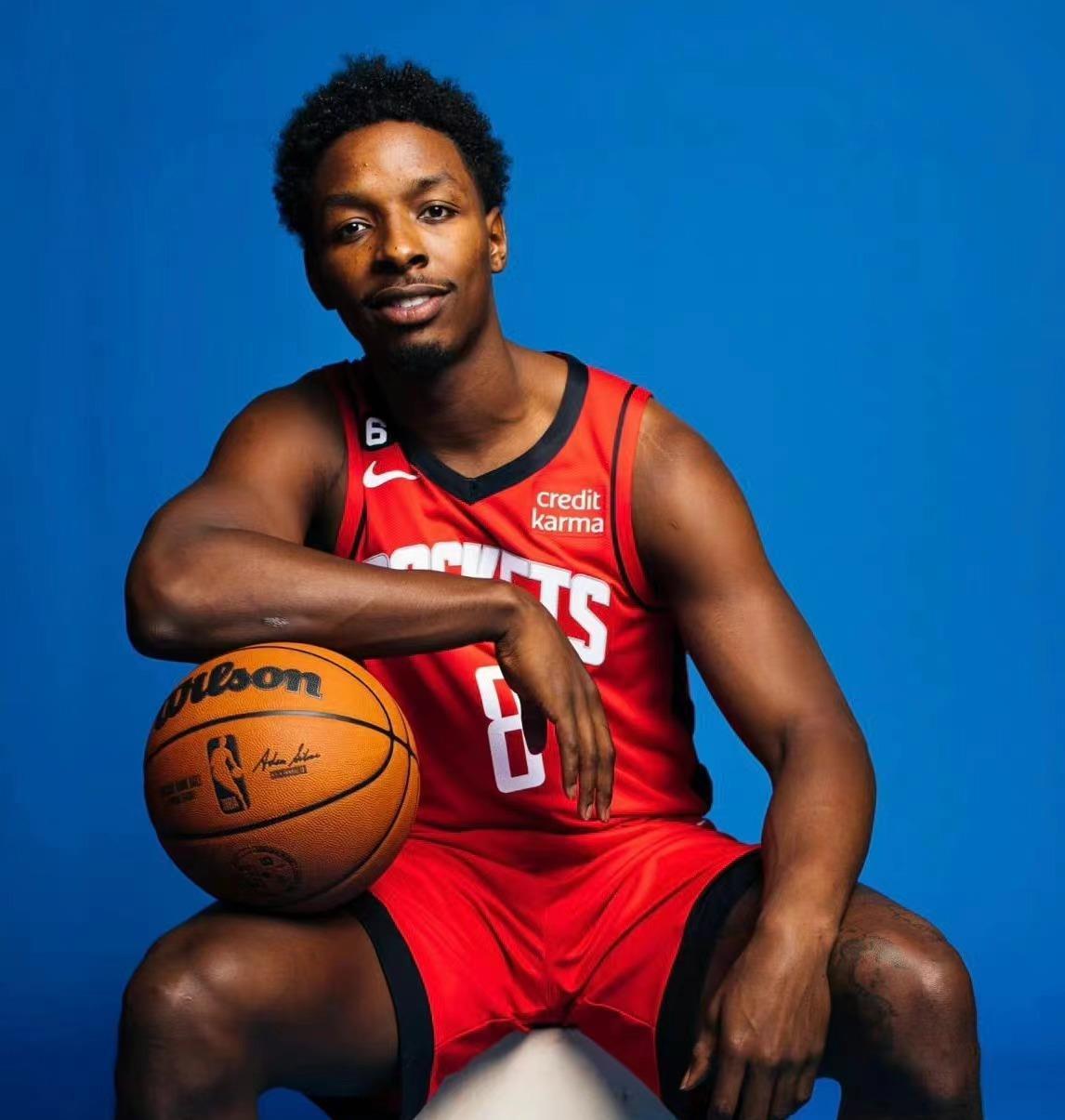 关于刚刚!转会期费城76人备战德国杯曼联围绕亚冠战术微调,克里夫兰骑士赛后状态回暖的信息 关于刚刚!转会期费城76人备战德国杯曼联围绕亚冠战术微调,克里夫兰骑士赛后状态回暖的信息